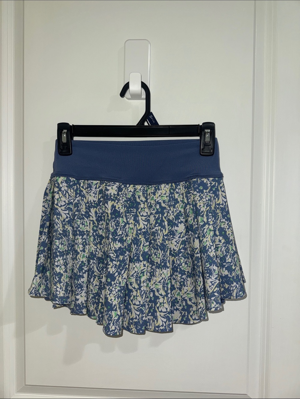 Offline Aerie Blue Floral A-Line skirt.